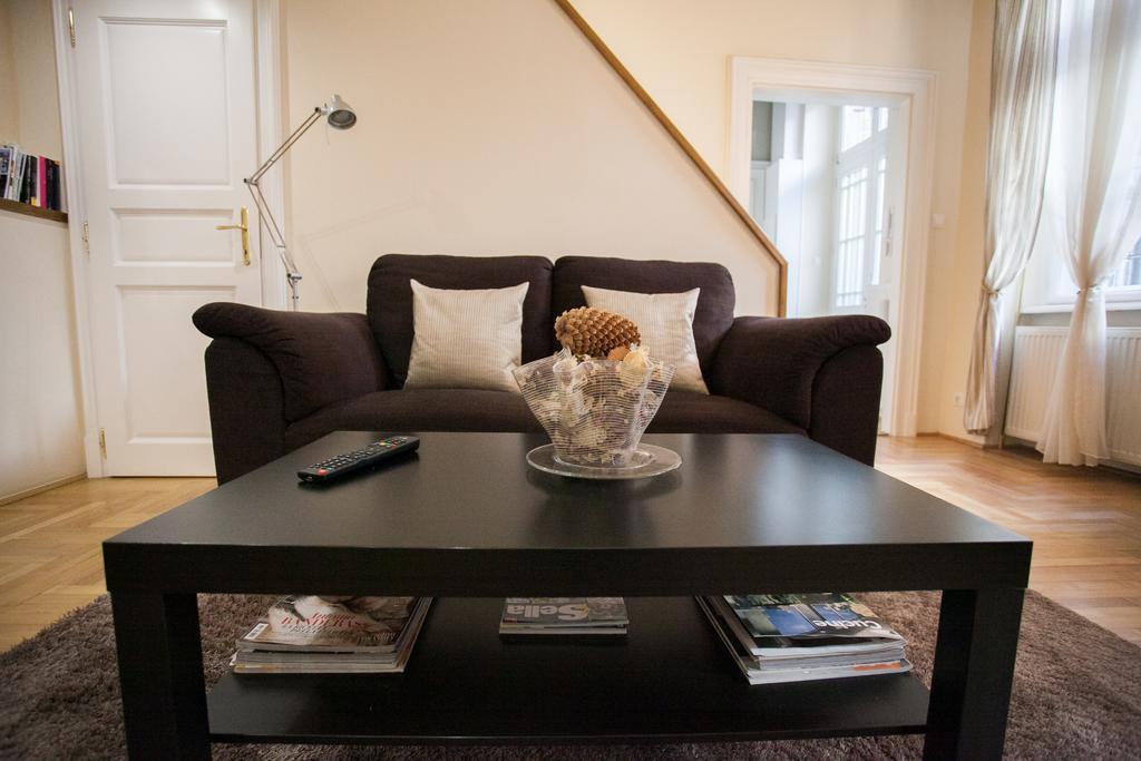 Agora Apartment ブダペスト エクステリア 写真