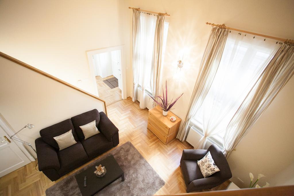 Agora Apartment ブダペスト エクステリア 写真