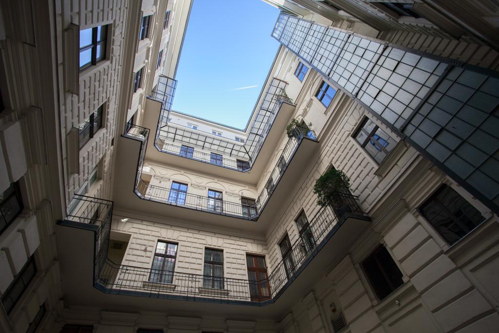 Agora Apartment ブダペスト エクステリア 写真